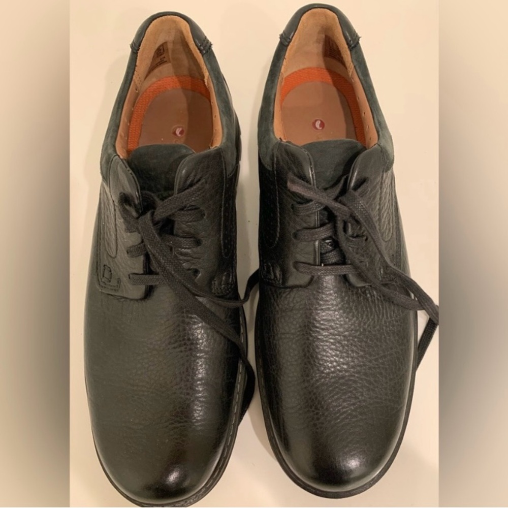 Clarks Black Leather Men's Shoes
